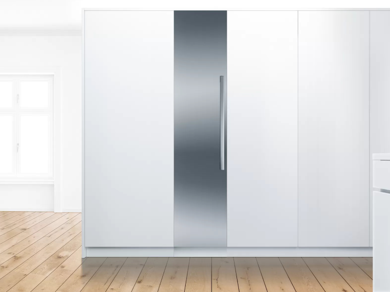 18" Bosch 8.6 Cu. Ft. Benchmark Series Built-in Freezer - B18IF905SP