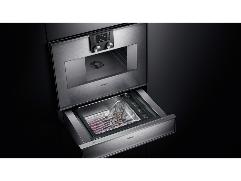 24" Gaggenau 400 Series Vacuuming Drawer in Stainless Steel - DV461710