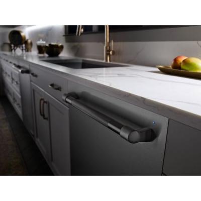 24" Jenn-Air Built-In Euro Style TriFecta Dishwasher, 38dBA - JDTSS246GS