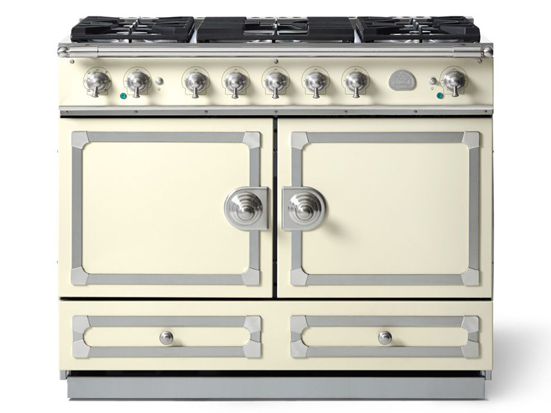 43" La Cornue CornuFe 110 Freestanding Dual Fuel Range - C1CN