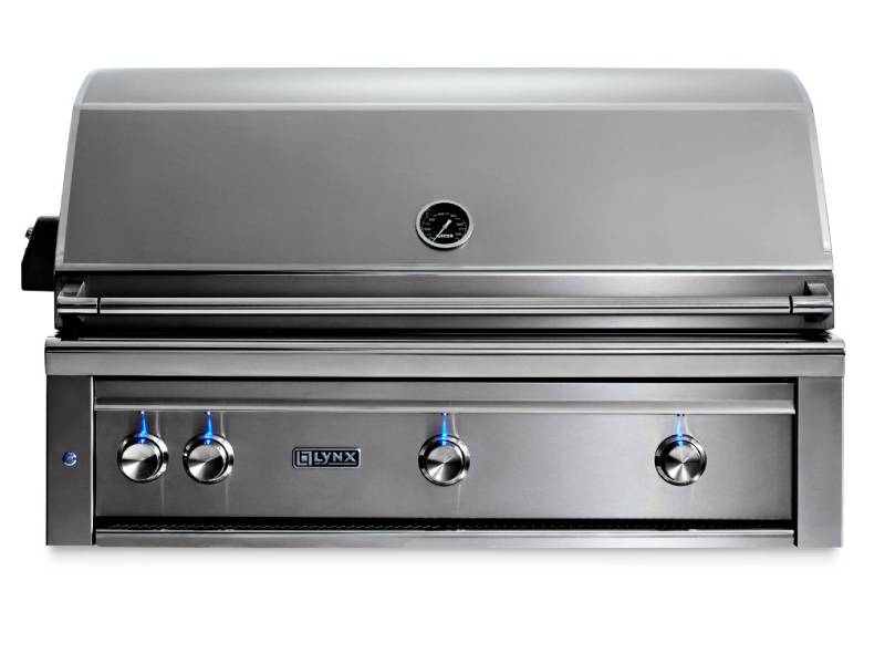 42" Lynx Pro Grill  (1 Trident Burner + 2 Ceramic Burners + Rotisserie) New In Box