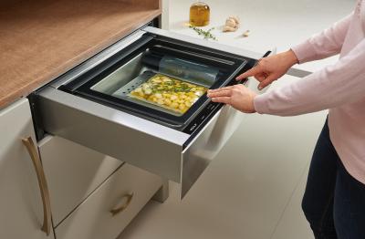 24" Wolf Vacuum Seal Drawer- VS24