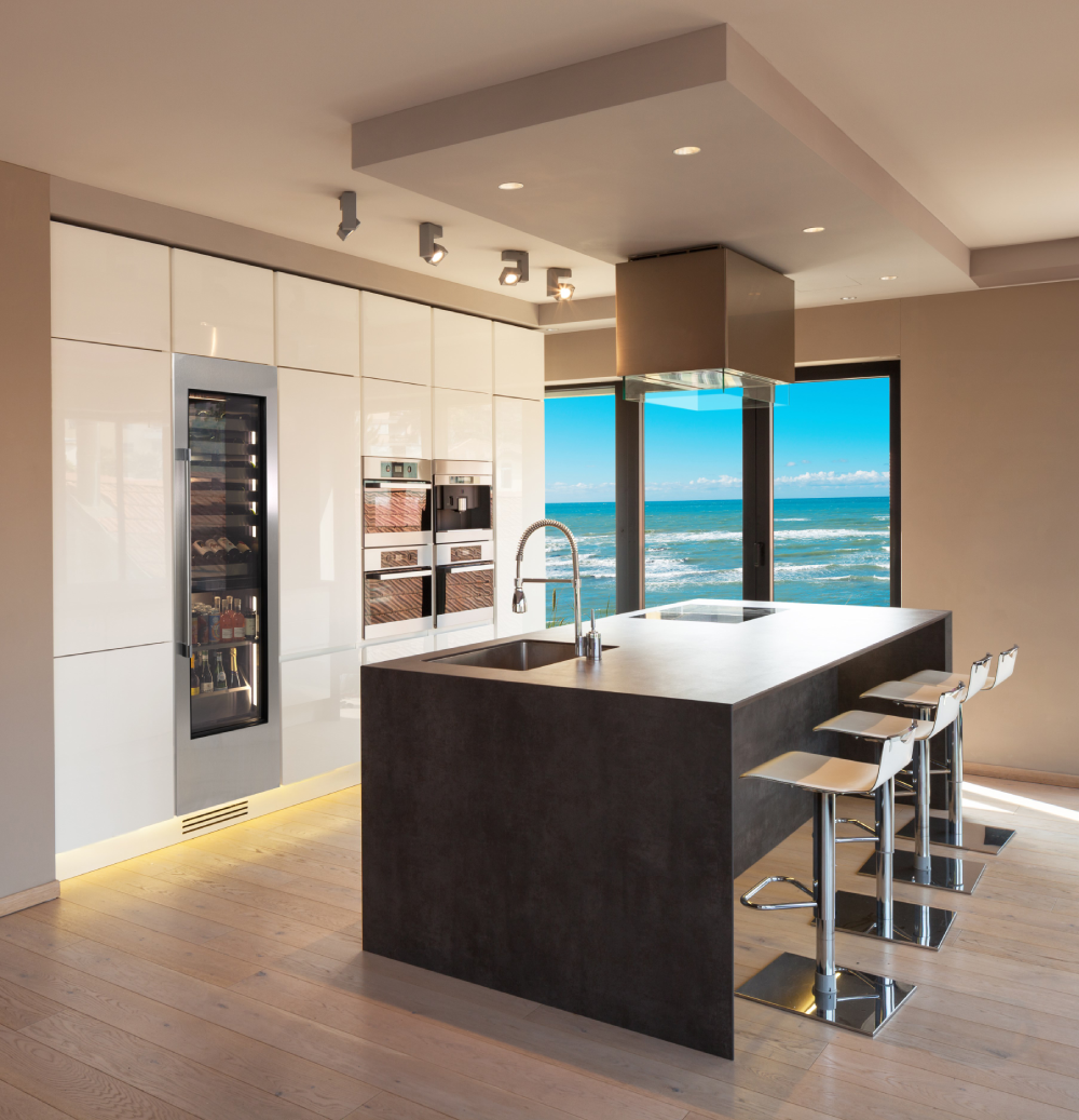 24" Perlick C-Series Dual Zone Beverage Column with Right Hinge Panel Ready Door - CR24C24RL