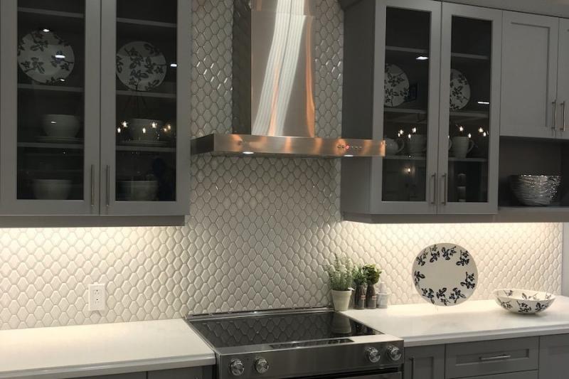 30" Cyclone Alito Collection Wall Mount Range Hood - SCB51430