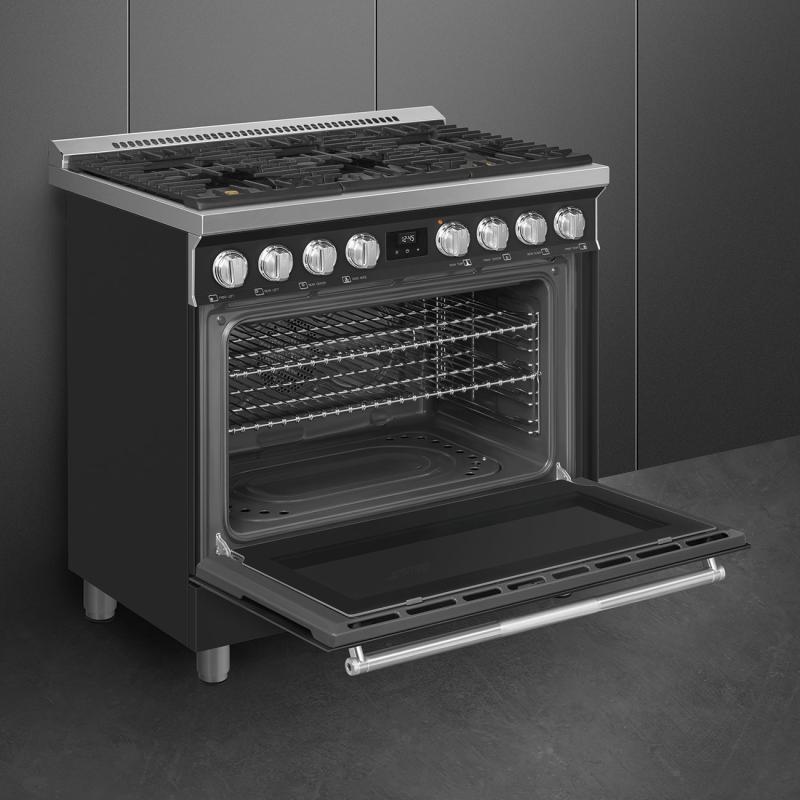 36" SMEG Freestanding Gas Range with 6 Sealed Burners - SPR36UGGAN