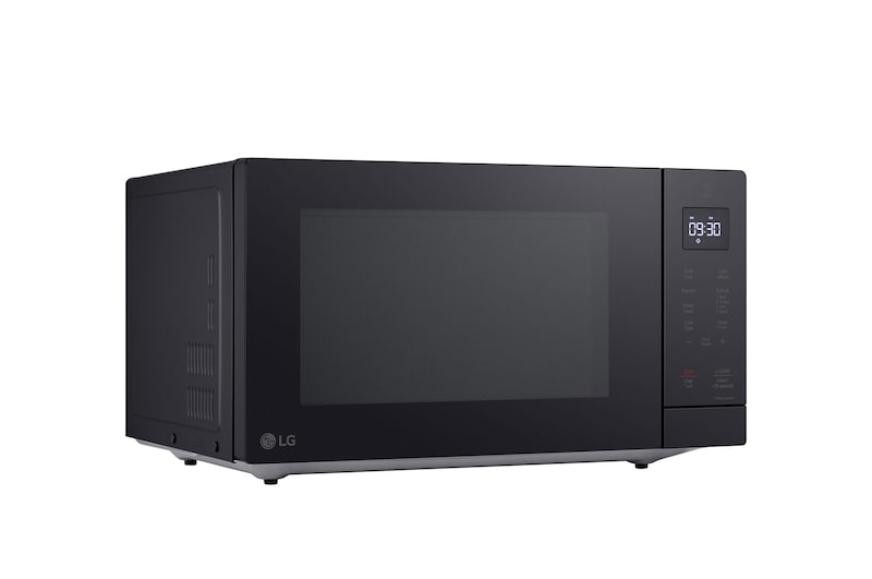 21" LG 1.1 Cu. Ft. Countertop Microwave - MSER1130B
