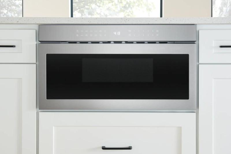30" Frigidaire Professional Built-In Drawer Microwave - UMBW3011AS