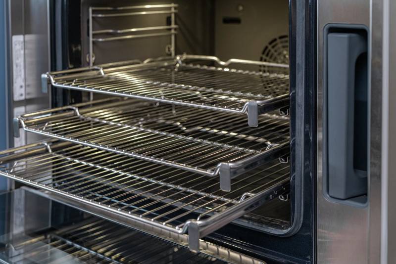 30" Thermador Masterpiece Steam Convection Oven Stainless Steel - MEDS301BS