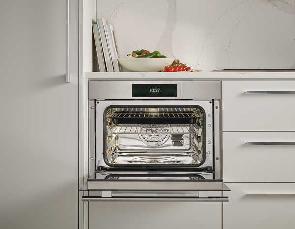 24" Wolf E Series Transitional Convection Steam Oven - CSOP2450TE/S/T