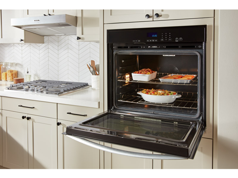 30" Whirlpool 5.0 Cu. Ft. Single Self-Cleaning Wall Oven in Stainless Steel - WOES3030LS