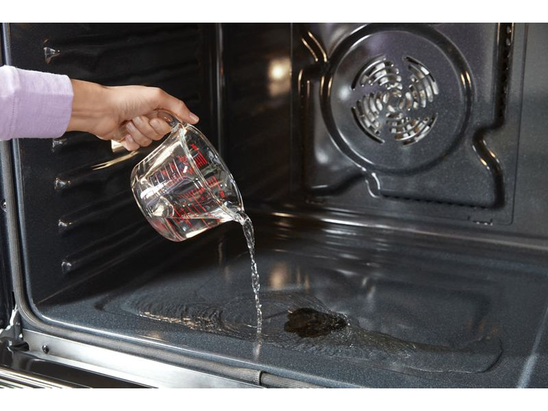 30" Whirlpool 5.0 Cu. Ft. Single Wall Oven with Air Fry When Connected - WOES5030LW