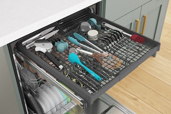 24" Whirlpool Built-In Undercounter Dishwasher in Black Stainless Steel - WDTA50SAKV