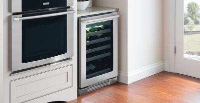 24" Electrolux  Under-Counter Wine Cooler - EI24WC10QS (Out of Box)