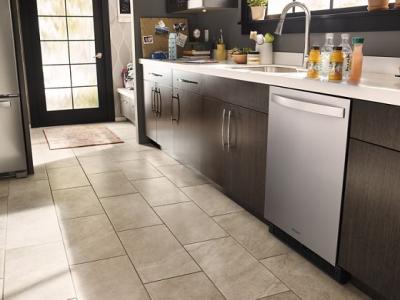 24" Whirlpool 5.1 Cu. Ft. Undercounter Refrigerator - WUR50X24HZ