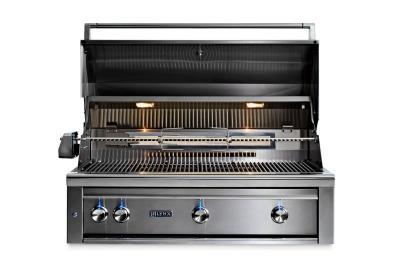 42" Lynx Professional Built In Grill With 1 Trident Infrared Burner And 2 Ceramic Burners And Rotisserie - L42TR-LP