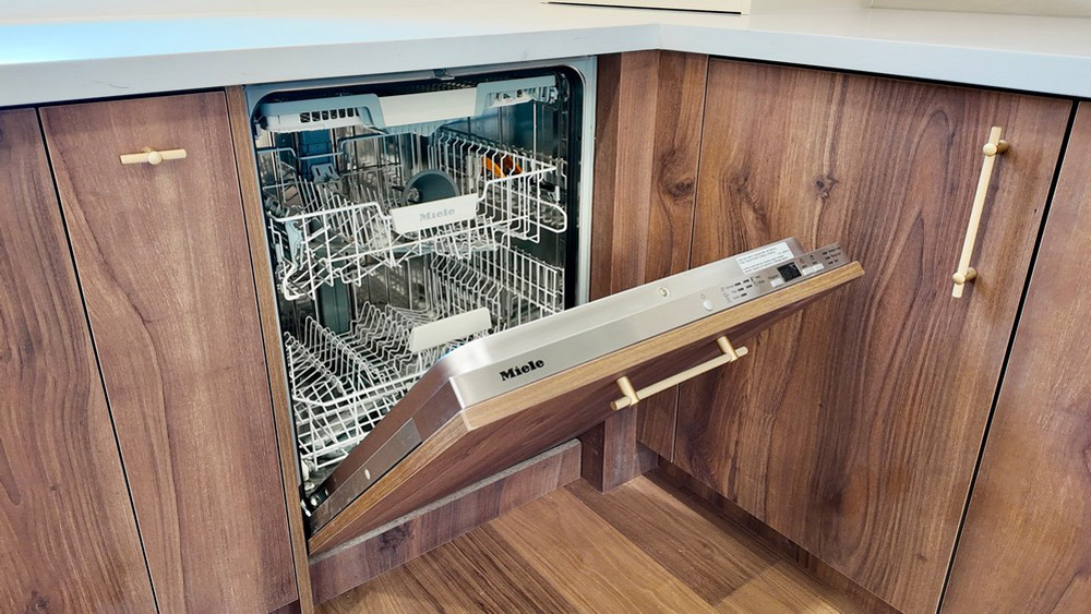 Gaggenau induction cooktop set flush into the quartz countertop